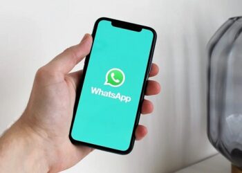 Atualização do WhatsApp permite mensagens temporárias como padrão
