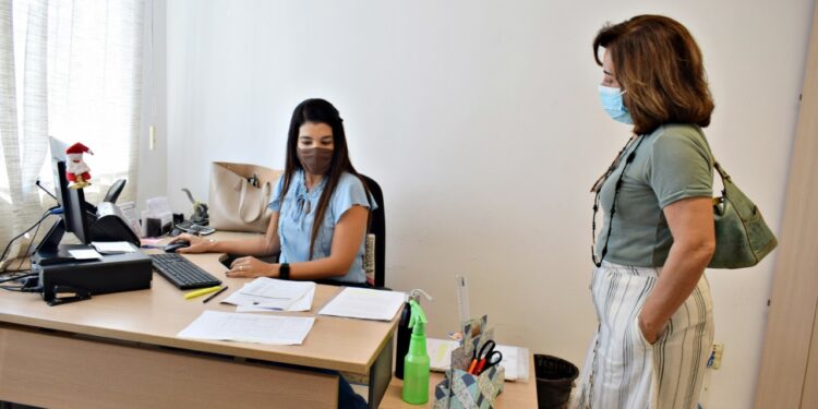 Prefeitura inicia pagamento do auxílio financeiro do programa Professores On