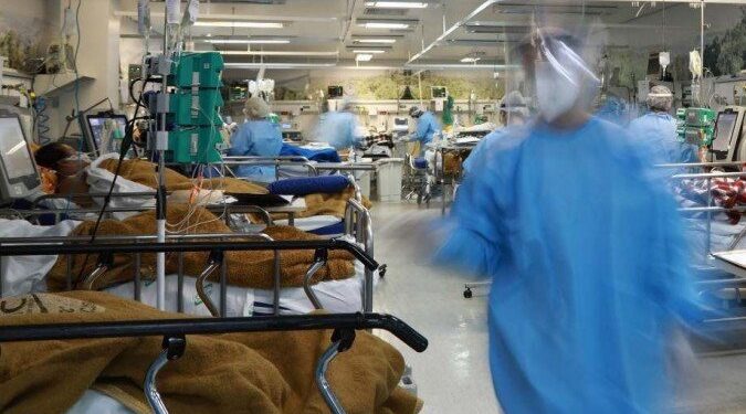 Brasil registra mais de 219 mil casos de Covid, novo recorde na pandemia