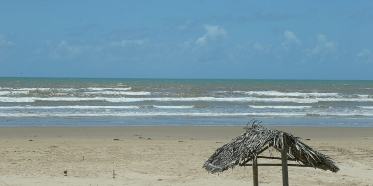 Fim de semana será de calor e chuvas isoladas em Sergipe