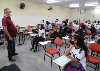 Pré-Universitário 2022: inscrições serão abertas nesta terça-feira, 4