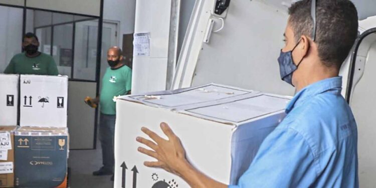 Sergipe recebe 48.550 doses de vacinas contra a Covid-19 nesta quinta, 27