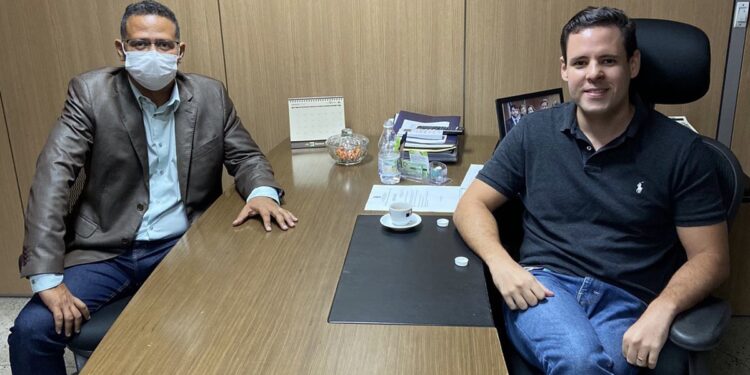 Rodrigo Valadares declara apoio a Vereador Byron em pautas sociais