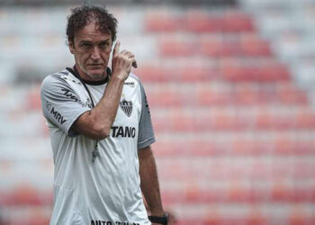 Cuca descarta suposta volta ao Atlético e vai falar sobre saída em breve