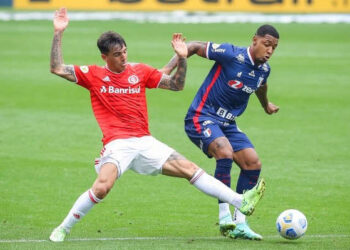 Paz pede a palavra e anuncia venda de atacante do Fortaleza por R$ 10,8 milhões: “Não tinha o que fazer”