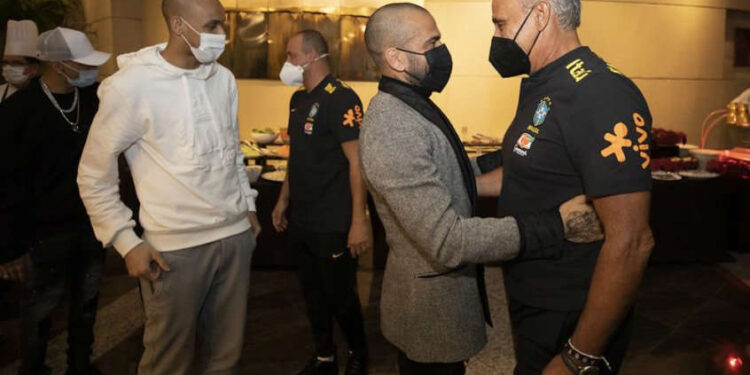 Seleção Brasileira tem dois treinos marcados para jogo contra o Equador com o elenco de Tite completo