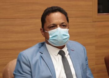 Capitão Samuel comemora reabertura da Equoterapia em Sergipe