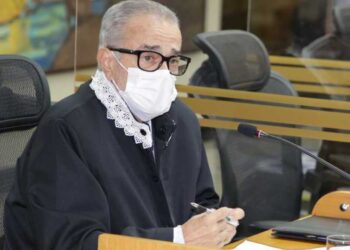 Conselheiro Flávio Conceição inicia gestão na presidência do Tribunal de Contas