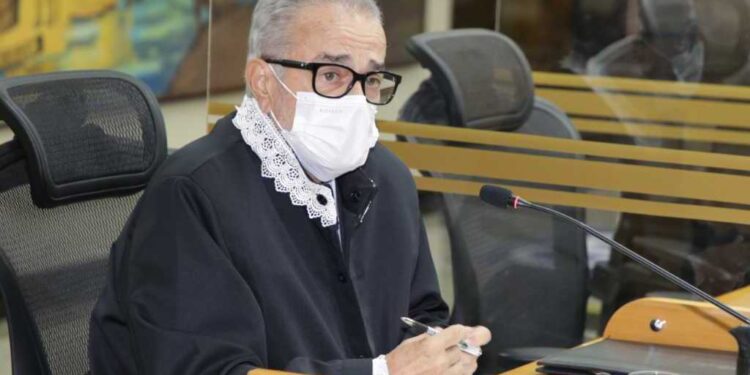 Conselheiro Flávio Conceição inicia gestão na presidência do Tribunal de Contas