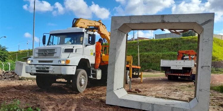 Prefeitura de Estância inicia montagem da Ponte do Povoado Biriba