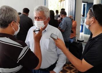 Estância garante internet nas escolas e equipamentos móveis e de informática para professores com sobra do FUNDEB