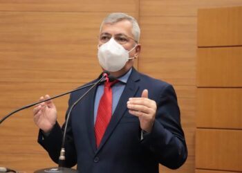 Iran Barbosa fala sobre reajuste do salário-mínimo