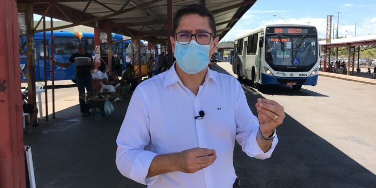 Ricardo Marques diz que reformar  terminal sem fazer licitação do transporte é brincar com o povo