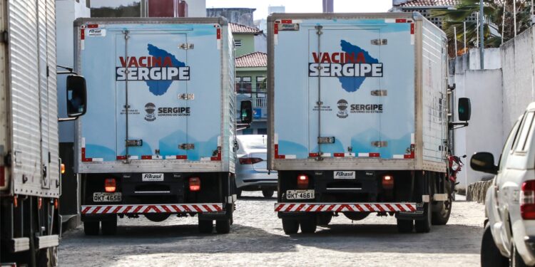 Celeridade e planejamento marcam um ano da campanha de imunização contra a Covid-19 em Sergipe