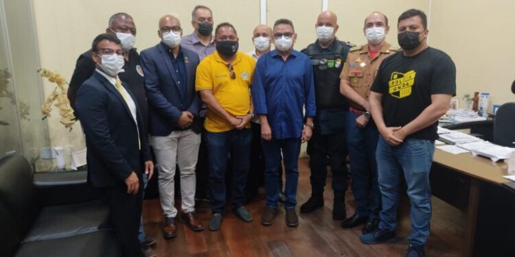 Movimento ‘Polícia Unida’ classifica reunião com Governo como “positiva” e adia ato
