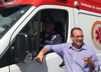 Zezinho Sobral destina emenda para compra de ambulância do Samu para Laranjeiras