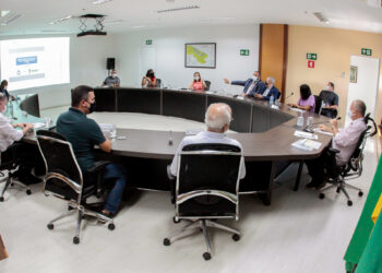 Comitê Técnico-Científico prorroga medidas e restringe quantidade de pessoas em eventos