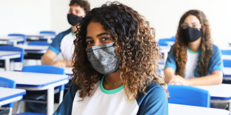 Seduc inicia matrícula para os alunos que desejam mudar de escola dentro da rede estadual