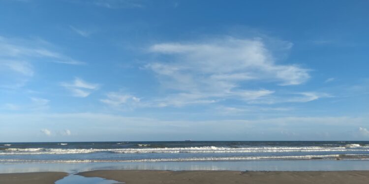 Céu aberto e temperatura acima dos 30°C predominam nos próximos dias em todo o estado