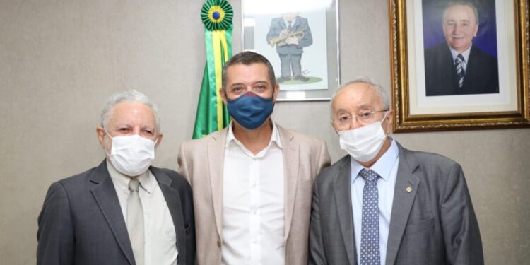 Presidência da Alese recebe a visita do deputado federal Fábio Mitidieri