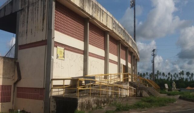 Estância: reforma do estádio Francão está sem previsão para começar