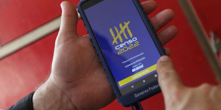 IBGE oferece 266 mil oportunidades de emprego até 21 de janeiro