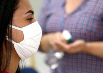 Aracaju orienta população sobre cuidados para evitar contaminação pelo vírus H3N2