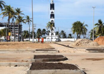 Obra da nova Orla da Coroa do Meio segue em ritmo avançado de execução