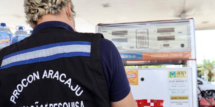 Procon Aracaju divulga nova pesquisa de preços dos combustíveis