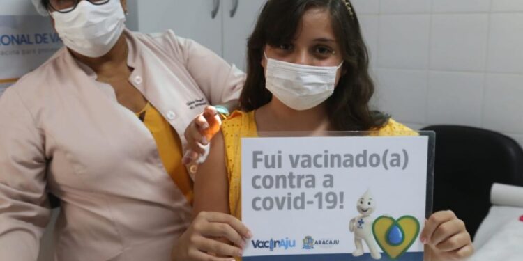Aracaju inicia vacinação contra covid para crianças entre 5 e 11 anos