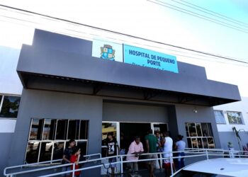 Atendimento a pacientes com sintomas gripais aumenta lotação dos hospitais municipais