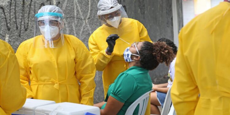 Aracaju amplia testagem para covid e orienta sobre acesso ao serviço