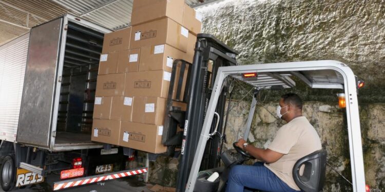 Aracaju recebe 21 mil testes rápidos enviados pelo Ministério da Saúde a pedido da FNP