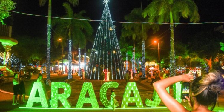 Natal Iluminado 2021 encerra edição com mensagem de renovação para o ano que chegou