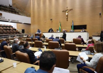 Recesso: PEC recomenda retorno das atividades em fevereiro