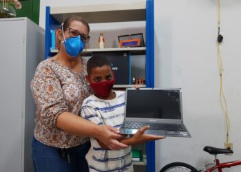 Matrículas em Laranjeiras retomam com prêmios e bolsa de R$ 50 por aluno