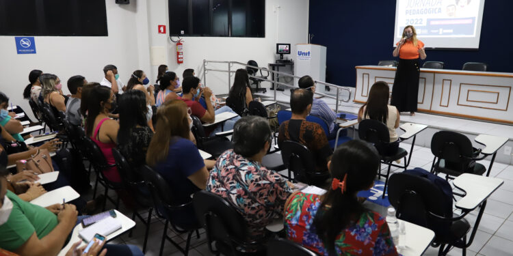 Jornada Pedagógica: professores do sul sergipano tiram dúvidas sobre o Novo Ensino Médio