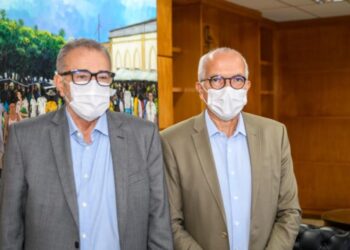 Presidente do Tribunal de Contas recebe visita do prefeito de Aracaju