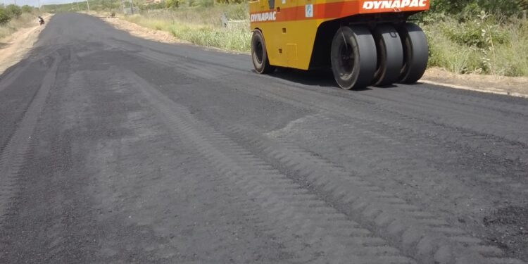 Reestruturação da Rodovia entre Monte Alegre e Porto da Folha está 70% executada