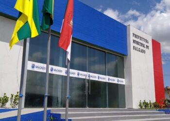 Prefeitura municipal de  Salgado paga mais dois salários atrasados deixados pela gestão anterior