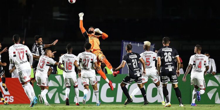 São Paulo fica no zero com a Inter de Limeira no Campeonato Paulista