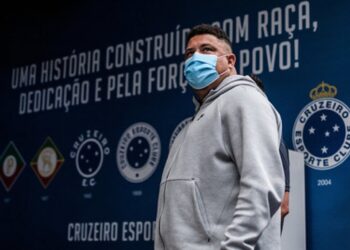 Com Ronaldo ‘de olho’, Cruzeiro monitora mercado por reforços de ‘peso’ para a Série B