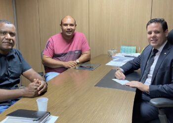 Rodrigo Valadares destina emendas para sistema de iluminação de Propriá
