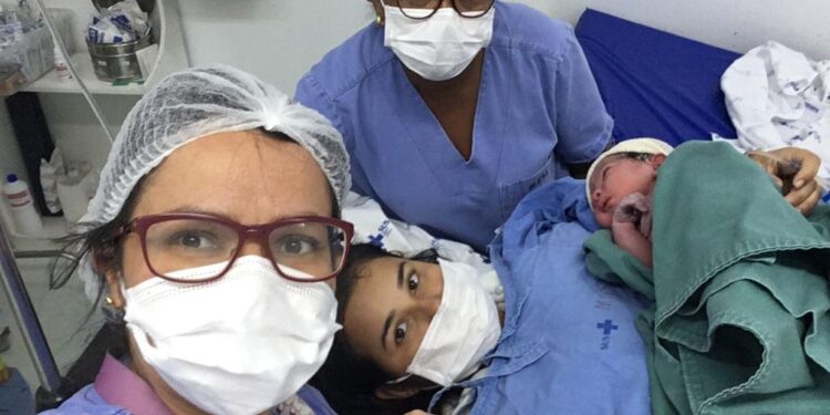Enfermagem obstétrica assegura bons cuidados à gestação