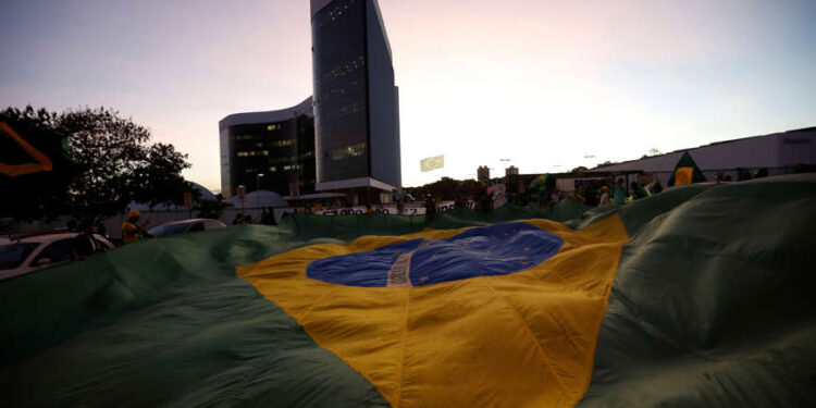 TSE valida fusão do DEM e PSL e libera União Brasil