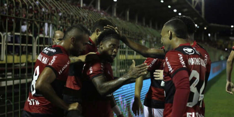 Em noite de estreias, Marinho marca, e o ‘novo Flamengo’ vence o Boavista pelo Campeonato Carioca