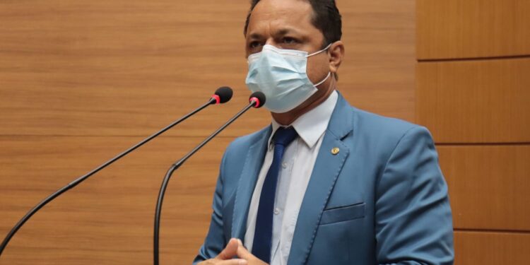 Deputado diz estar sendo vitima de perseguição política