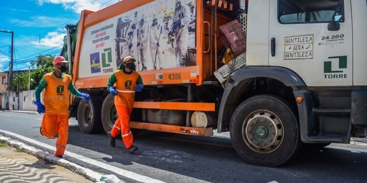 Regularidade da limpeza pública será mantida em toda a cidade durante o Carnaval