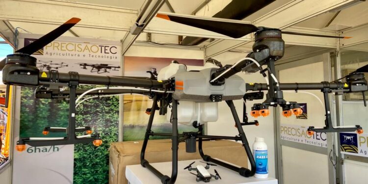 Banese oferece linha de crédito para compra de drone agrícola