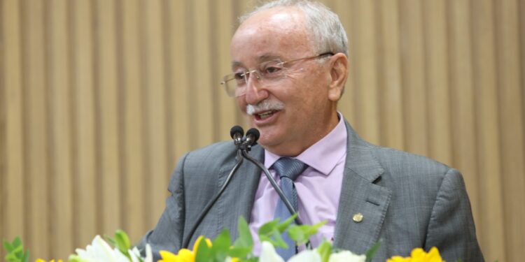 Dieta sólida começa a ser administrada na alimentação de Luciano Bispo